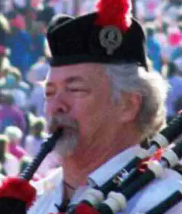 Bagpiper