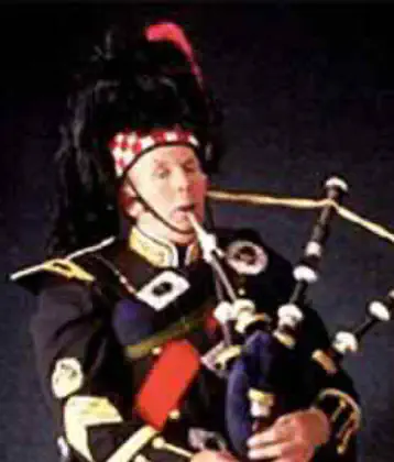 Bagpiper