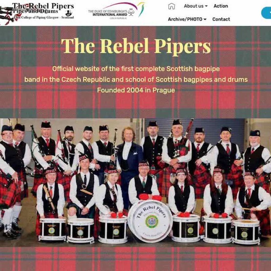 the rebel pipers - pipes and drums