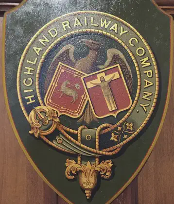 /images/tich/800px-Highland_railway_shield.webp